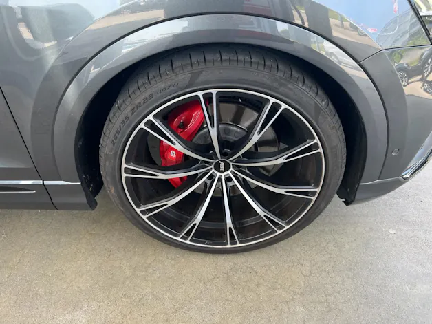 Audi SQ8 50 TDI quattro tiptronic