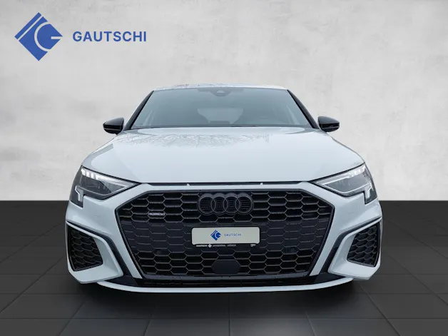 Audi A3 Sportback 40 TFSI S line quattro