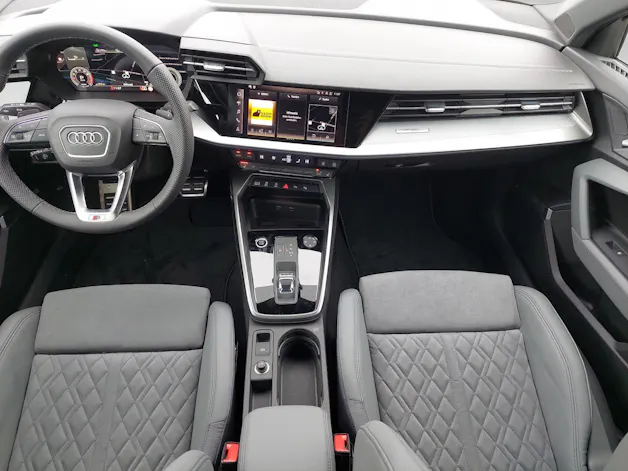 Audi A3 Sportback 40 TFSI S line quattro
