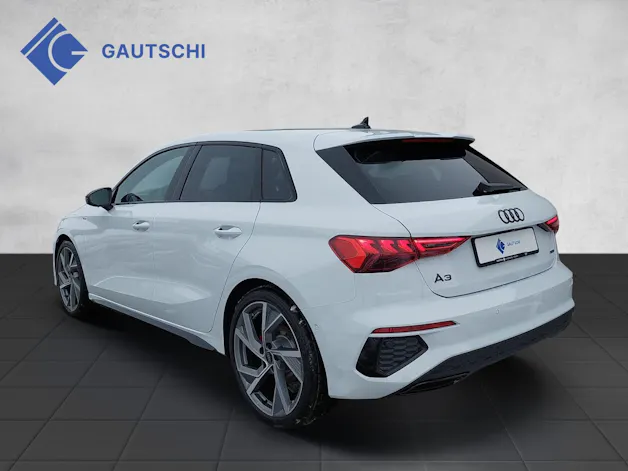 Audi A3 Sportback 40 TFSI S line quattro