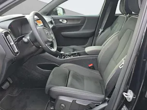 Volvo C40 Recharge E80 82kWh Twin AWD Pure Electric Plus