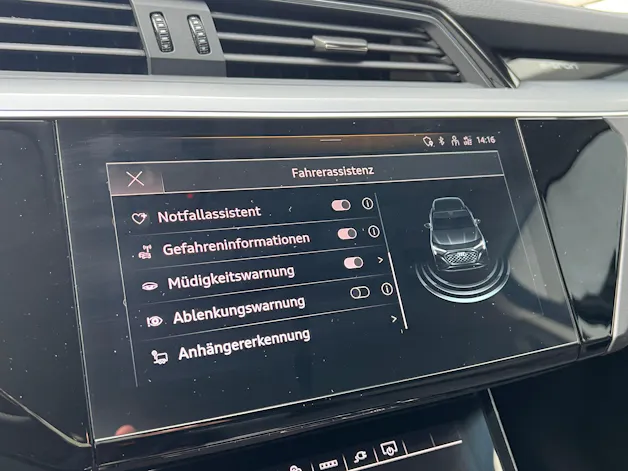 Audi Q8 55 e-tron advanced quattro