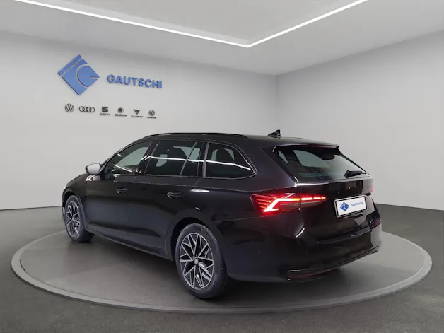 Škoda Octavia Combi 1.5 TSI mHEV DSG Sport Line