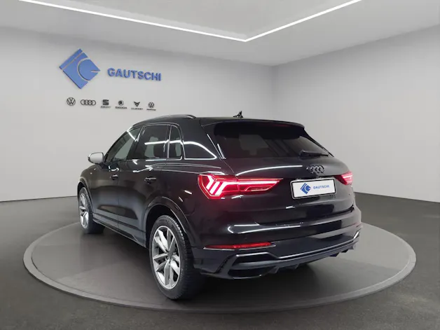 Audi Q3 35 TDI S line quattro S-tronic