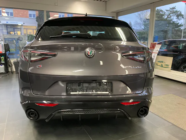 Alfa Romeo Stelvio 2.0 Sprint Edition Q4 AT8
