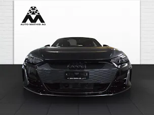 AUDI e-tron GT quattro