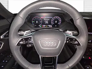 AUDI e-tron GT quattro