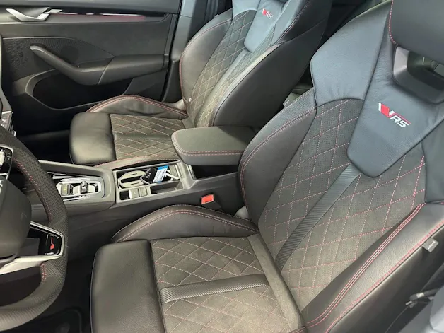 Škoda Octavia Combi 2.0 TSI DSG RS