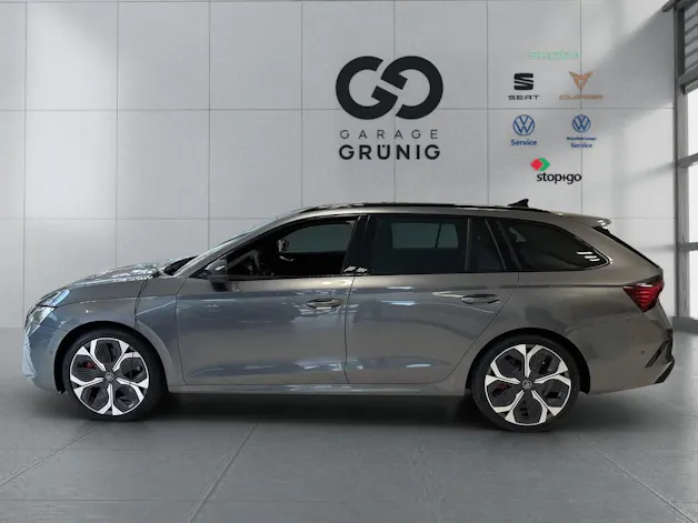 Škoda Octavia Combi 2.0 TSI DSG RS