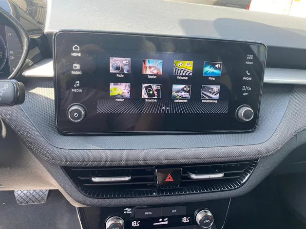 Škoda Fabia 1.0 TSI Selection DSG Küng Edition