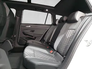VW Golf 1.5 eTSI mHEV R-Line DSG