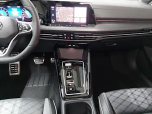 VW Golf 1.5 eTSI mHEV R-Line DSG