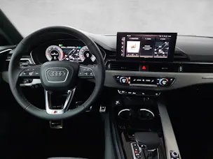 Audi A4 40 TDI quattro S-tronic