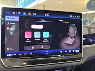 VW Passat Variant 1.5 TSI evo2 Plug-In- Hybrid R-Line DSG