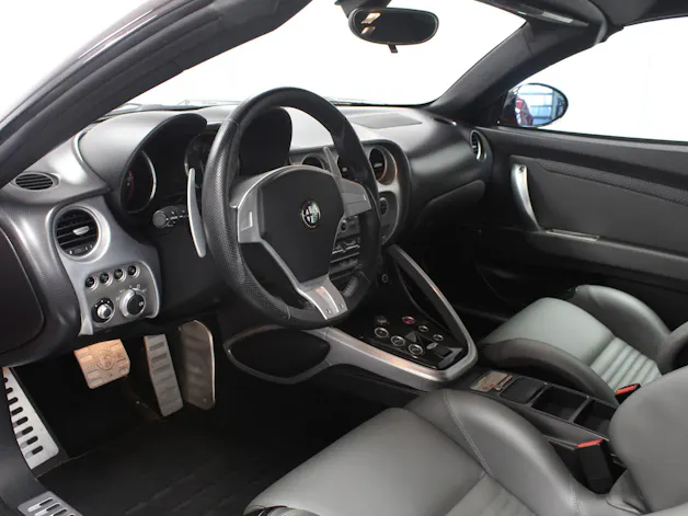 Alfa Romeo 8C Spider