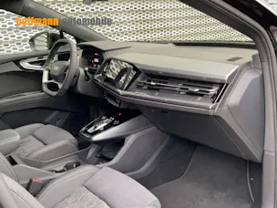 Audi Q4 e-tron 45 quattro