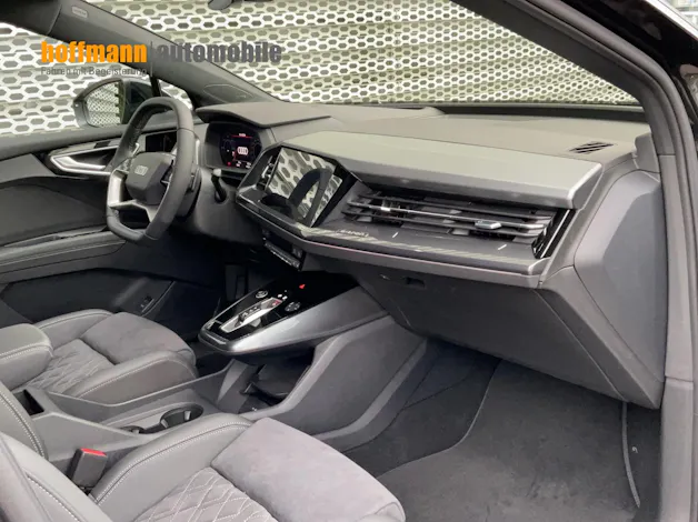 Audi Q4 e-tron 45 quattro