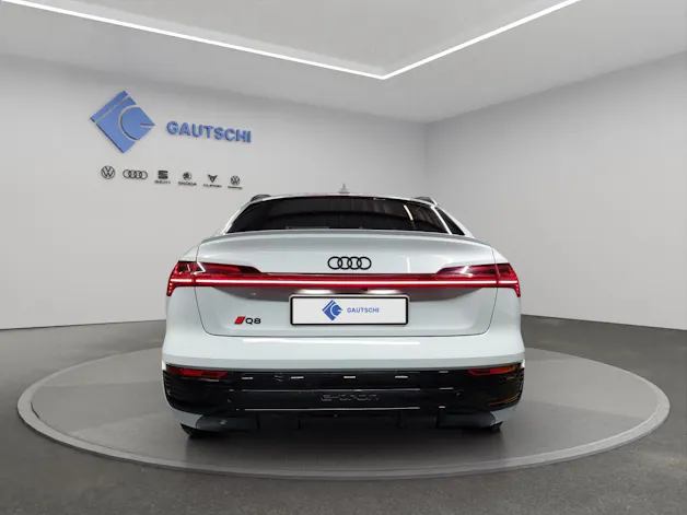 Audi Q8 Sportback 50 e-tron S line quattro