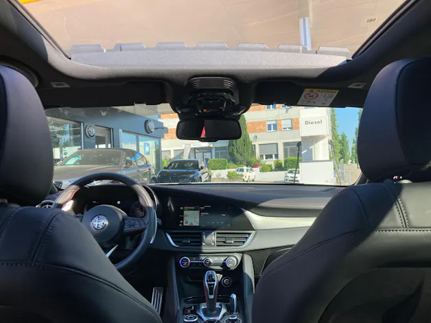 Alfa Romeo Giulia 2.0 Competizione Pack Sky Q4 AT8