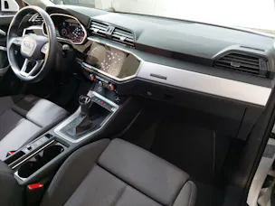 Audi Q3 35 TDI S line quattro S-tronic