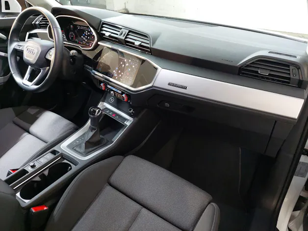 Audi Q3 35 TDI S line quattro S-tronic