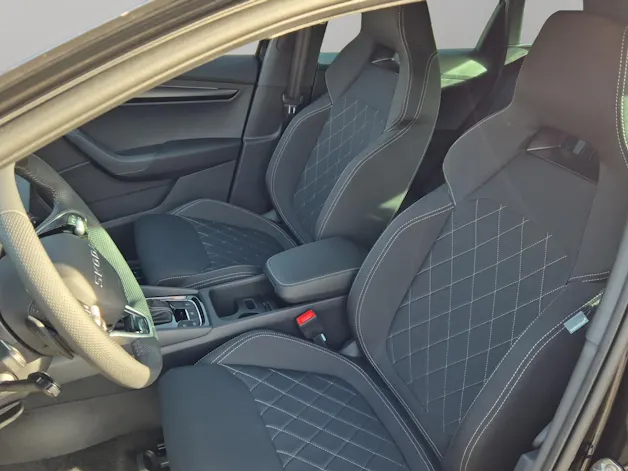 Škoda Karoq 1.5 TSI SportLine DSG