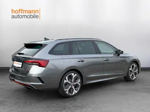 Škoda Octavia Combi 2.0 TSI DSG RS
