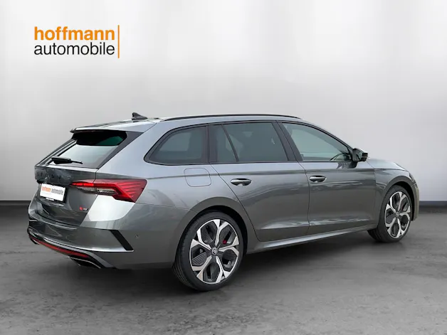 Škoda Octavia Combi 2.0 TSI DSG RS