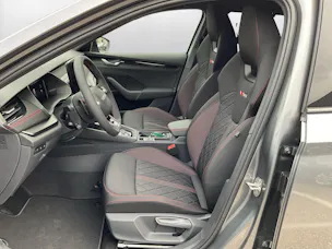 Škoda Octavia Combi 2.0 TSI DSG RS