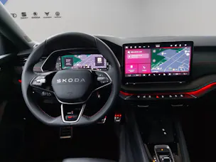 Škoda Octavia Combi 2.0 TSI DSG RS