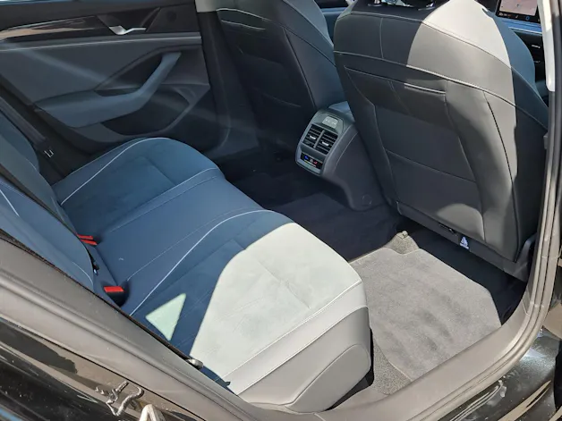 VW Passat Variant 2.0 TDI evo Business DSG