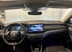 Škoda Octavia Combi 1.5 TSI mHEV DSG Selection