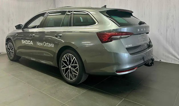 Škoda Octavia Combi 1.5 TSI mHEV DSG Selection