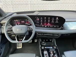 Audi Q6 e-tron quattro
