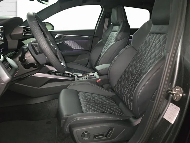 Audi S3 Sportback TFSI quattro S-tronic