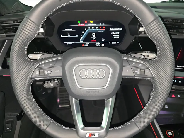 Audi S3 Sportback TFSI quattro S-tronic