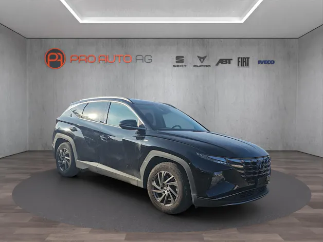 Hyundai Tucson 1.6 TGDI 48V Amplia 2WD