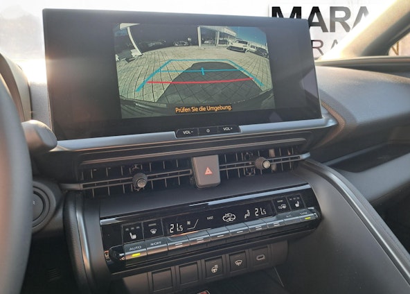 Vehicle image 12 Vehicle image 12