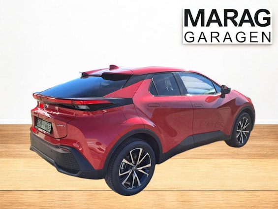 Vehicle image 4 Vehicle image 4