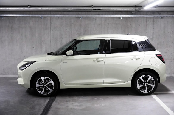 SUZUKI Swift 1.2 Tradizio Top Hybrid 4x4 3