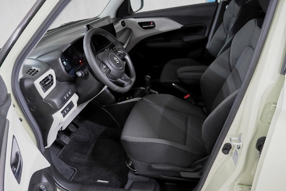 SUZUKI Swift 1.2 Tradizio Top Hybrid 4x4 2