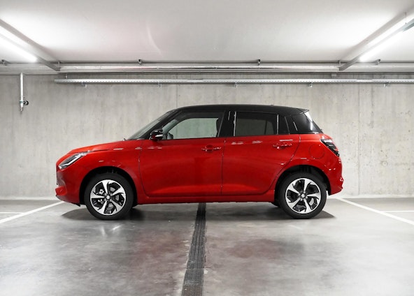 Vehicle image 3 Vehicle image 3