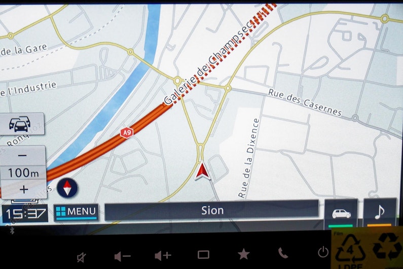 Vehicle image SUZUKI SWIFT