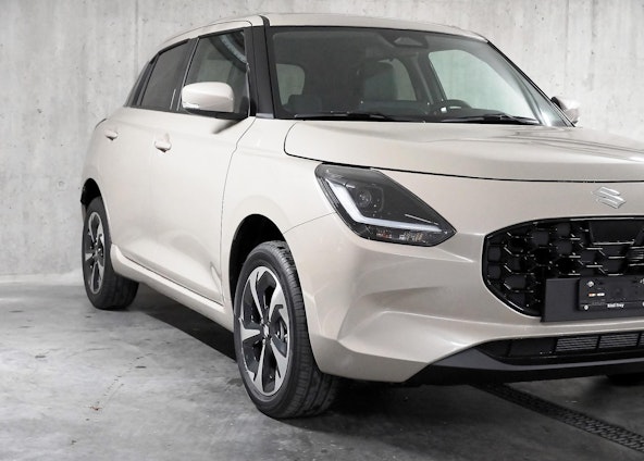 Vehicle image 10 Vehicle image 10