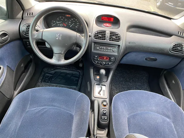 Peugeot 206 1.6 16V Roland Garros