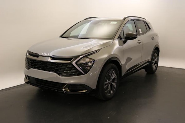 First vehicle image