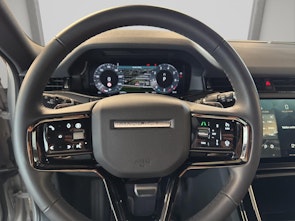 Vehicle image LAND ROVER Range Rover Evoque 2.0 T 250 Dynamic SE mit Anhängerkupplung