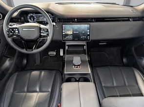 Vehicle image LAND ROVER Range Rover Evoque 2.0 T 250 Dynamic SE mit Anhängerkupplung