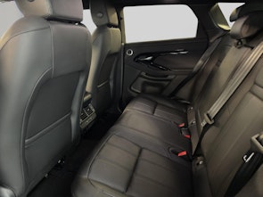 Vehicle image LAND ROVER Range Rover Evoque 2.0 T 250 Dynamic SE mit Anhängerkupplung