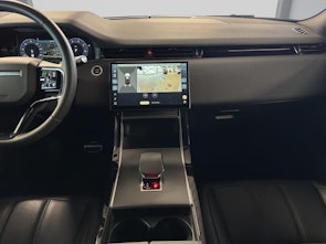 Vehicle image LAND ROVER Range Rover Evoque 2.0 T 250 Dynamic SE mit Anhängerkupplung